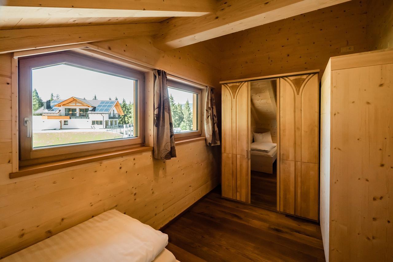 Camping Chalet Salten サン・ジェネージオ・アテジーノ エクステリア 写真